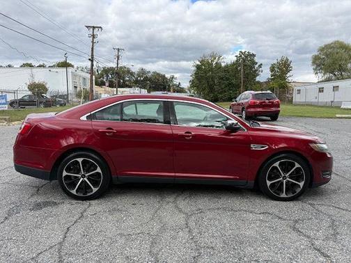 2014 Ford Taurus Limited