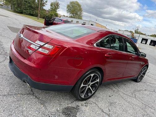 2014 Ford Taurus Limited