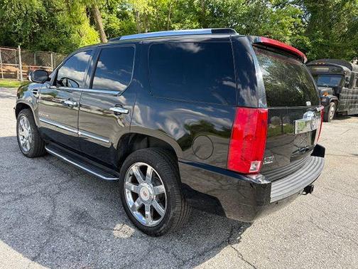 2008 Cadillac Escalade Base