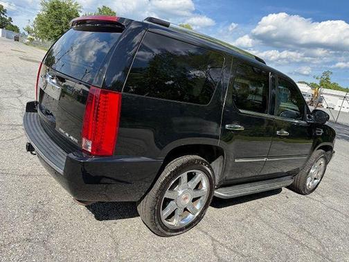 2008 Cadillac Escalade Base