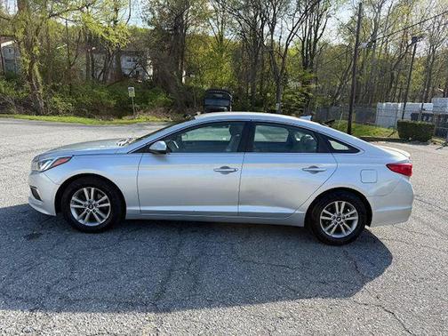 2017 Hyundai SONATA Base
