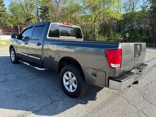 2008 Nissan Titan SE Crew Cab