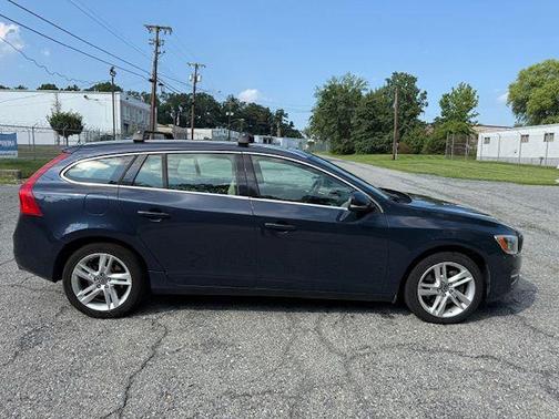 2015 Volvo V60 T5 Platinum