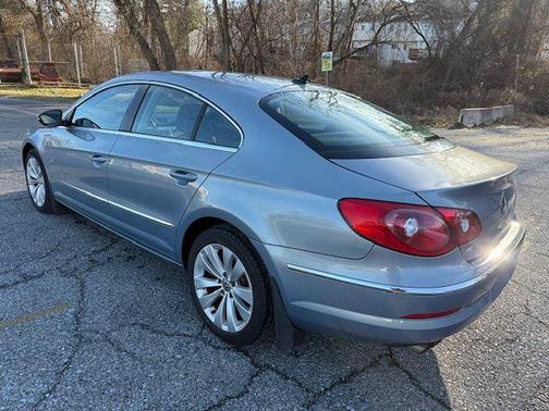 2010 Volkswagen CC Sport