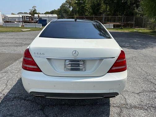 2011 Mercedes-Benz S-Class Sedan