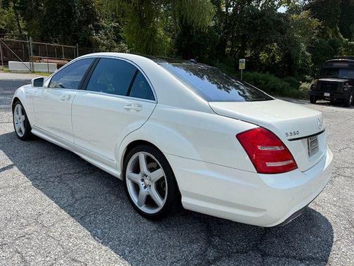 2011 Mercedes-Benz S-Class Sedan