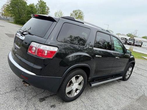 2011 GMC Acadia SLT-1