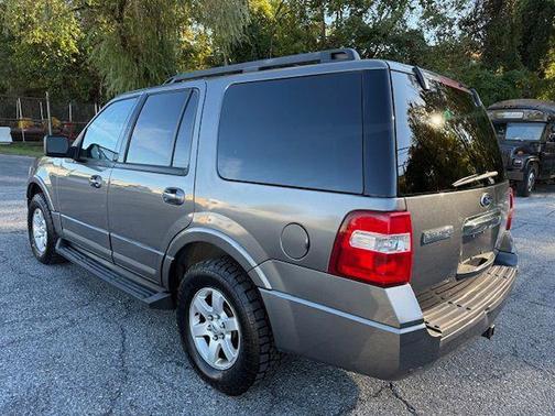 2010 Ford Expedition XLT
