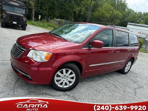 2013 Chrysler Town & Country Touring