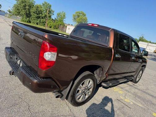 2017 Toyota Tundra Platinum
