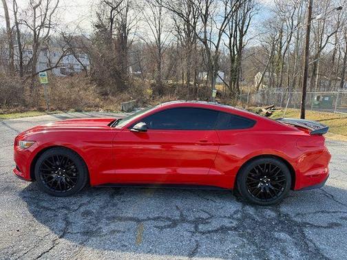 2015 Ford Mustang EcoBoost Premium