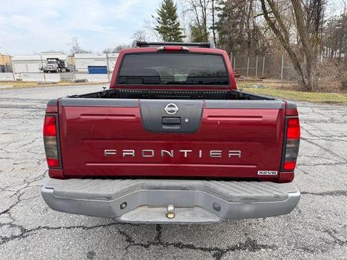 2004 Nissan Frontier XE-V6 Crew Cab