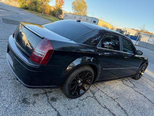 2006 Chrysler 300 SRT8
