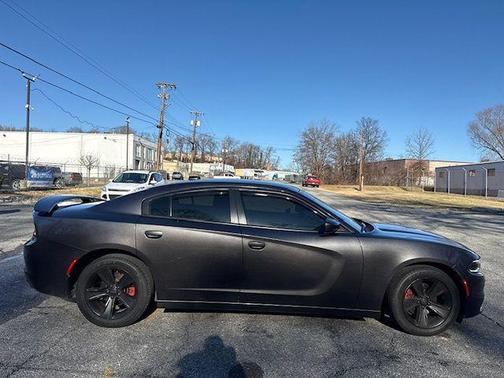 2015 Dodge Charger SXT