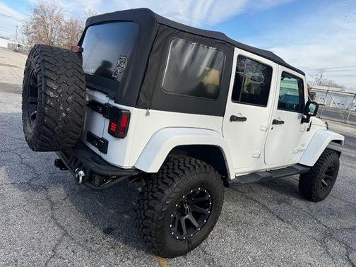 2016 Jeep Wrangler Unlimited Sahara