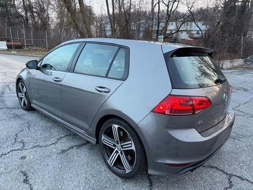 2016 Volkswagen Golf R 2.0T DSG