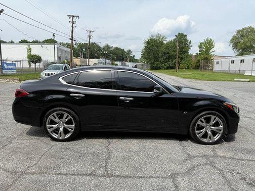 2015 INFINITI Q70 3.7X