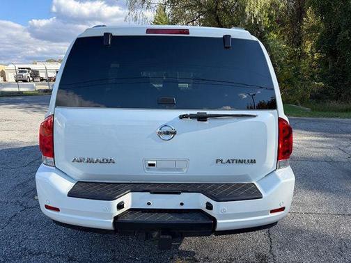 2014 Nissan Armada Platinum