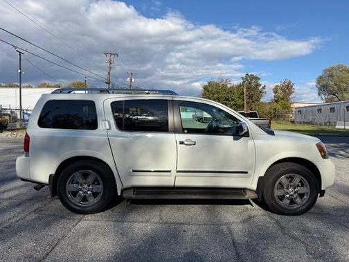 2014 Nissan Armada Platinum