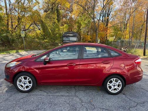 2016 Ford Fiesta SE