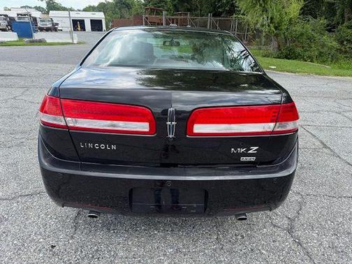 2011 Lincoln MKZ Base