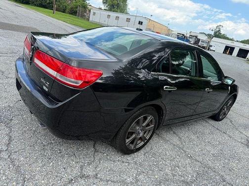 2011 Lincoln MKZ Base