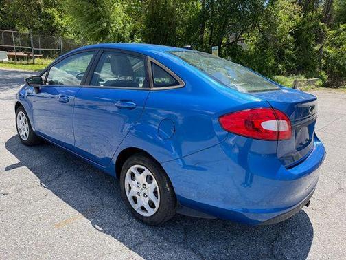 2011 Ford Fiesta S