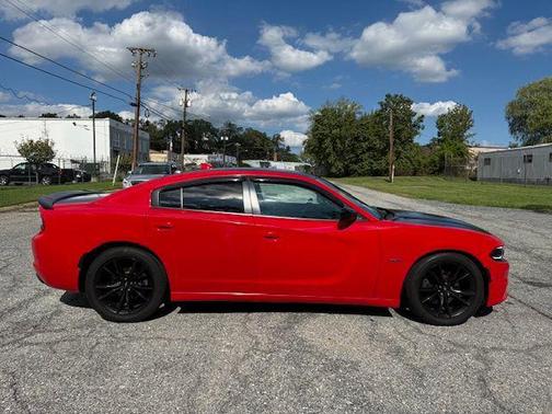 2017 Dodge Charger R/T