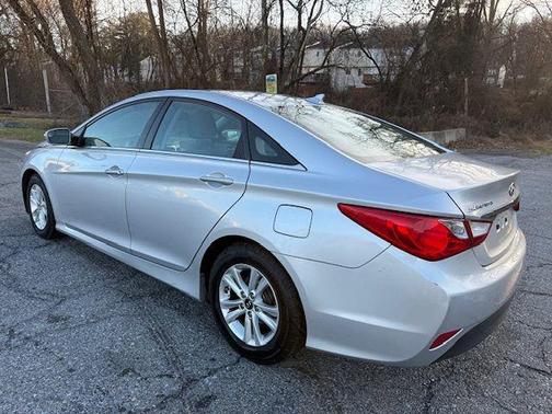 2014 Hyundai SONATA GLS