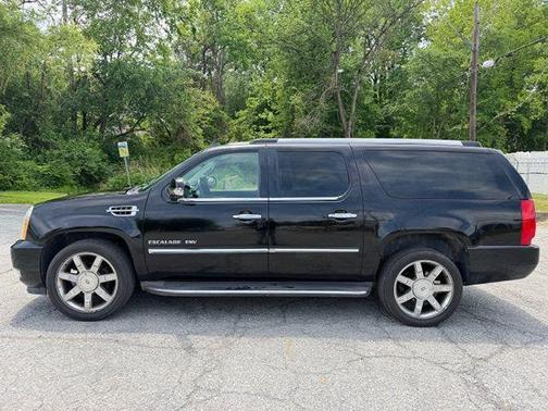 2014 Cadillac Escalade ESV Luxury