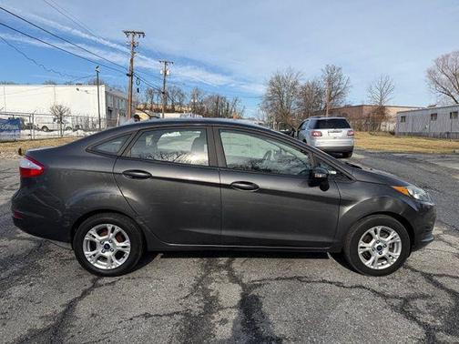 2016 Ford Fiesta SE