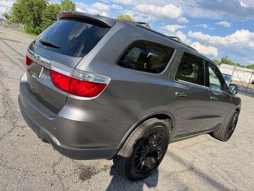 Granite Crystal Metallic 2013 Dodge Durango Crew