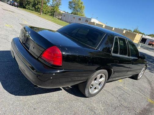 Black 2003 Mercury Marauder