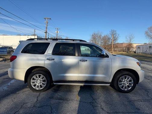2014 Toyota Sequoia Platinum