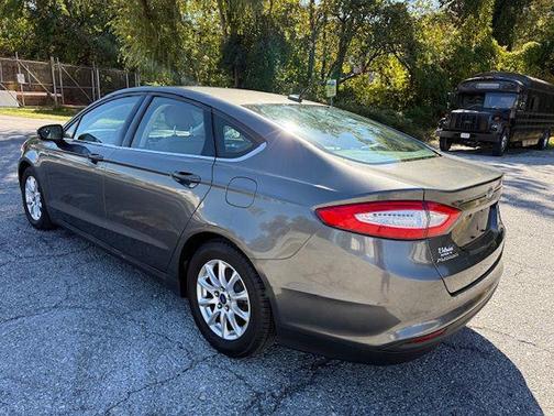 2015 Ford Fusion S