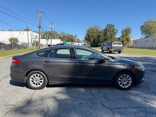 2015 Ford Fusion S