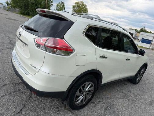 2015 Nissan Rogue SL