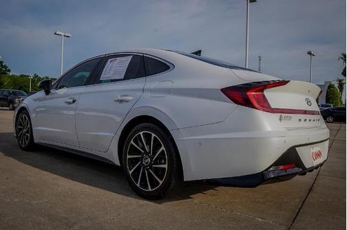 2021 Hyundai SONATA SEL PLUS