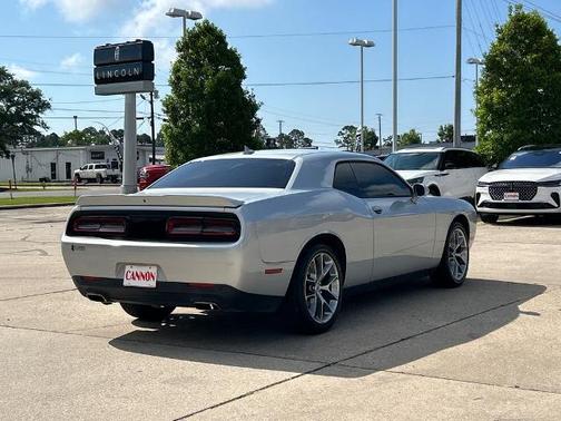Triple Nickel Clearcoat 2022 Dodge Challenger SXT