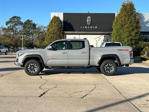 2021 Toyota Tacoma 