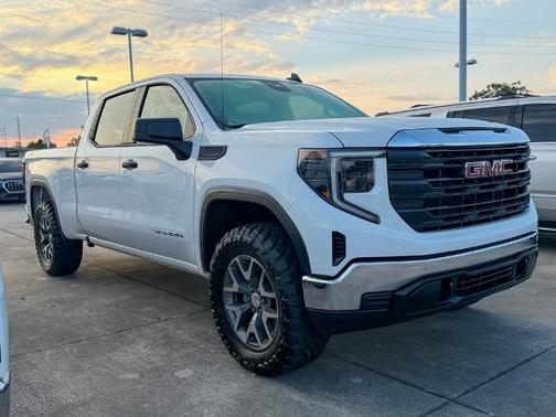 2024 GMC Sierra 1500 PRO