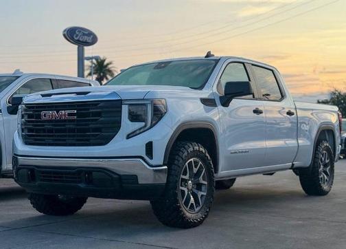2024 GMC Sierra 1500 PRO