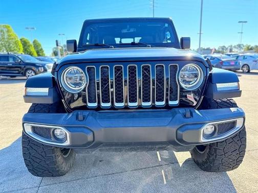 2022 Jeep Gladiator OVERLAND