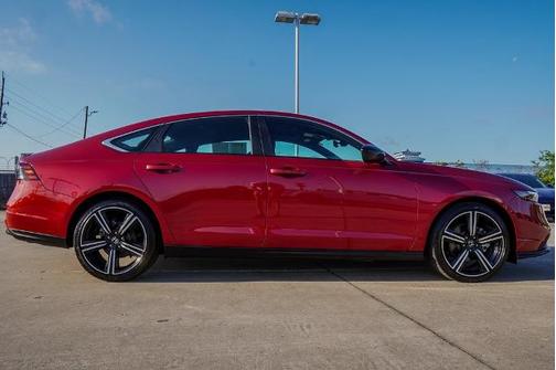 2024 Honda Accord SPORT