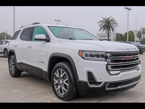 2022 GMC Acadia SLE