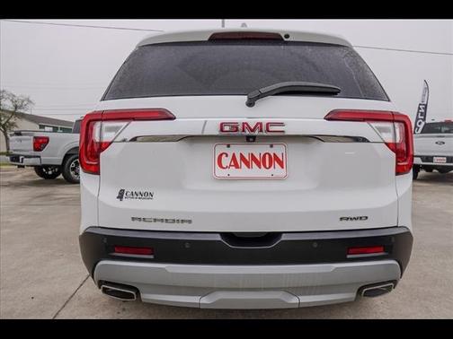 2022 GMC Acadia SLE