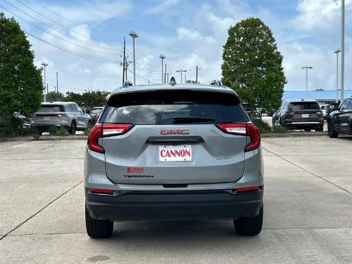 Sterling 2024 GMC Terrain SLE