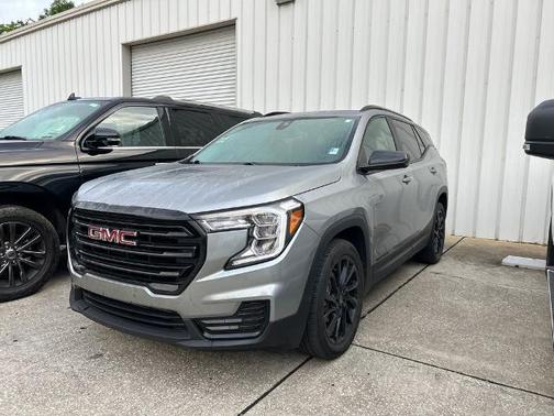 Sterling 2024 GMC Terrain SLE