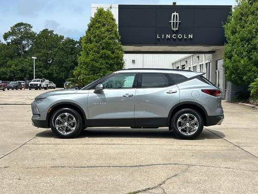 Sterling Gray Metallic 2024 Chevrolet Blazer LT