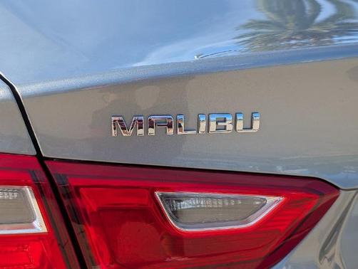 Sterling Gray Metallic 2025 Chevrolet Malibu LT W/1LT